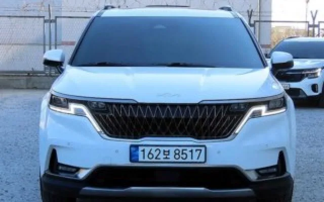뉴카니발 중고차 카니발 4세대 디젤 9인승 노블레스 매물 사진 4 - 2023/01 83,246km